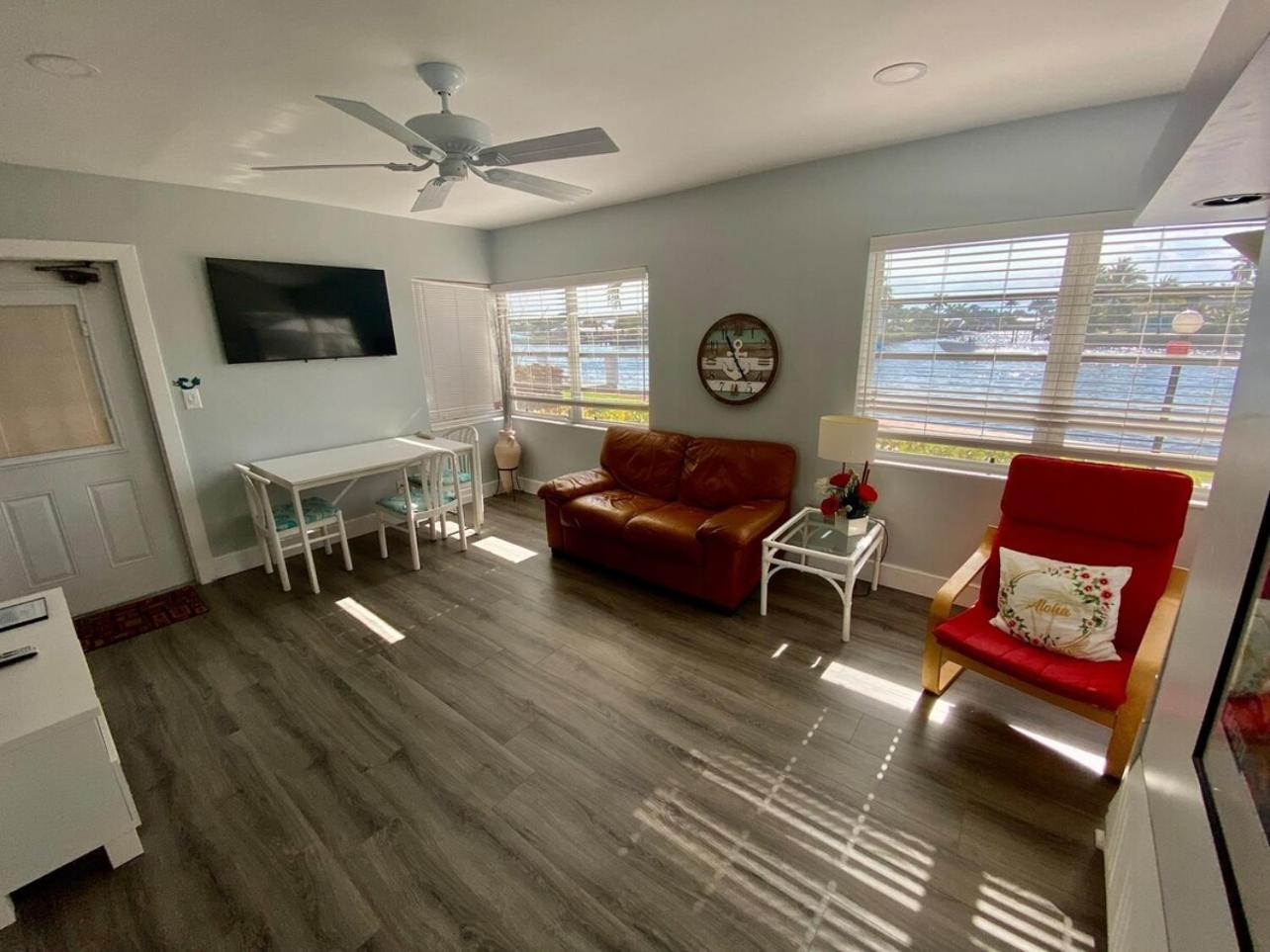 Studio Intracoastal Views! 5 Min Walk To The Beach Villa Pompano Beach Bagian luar foto